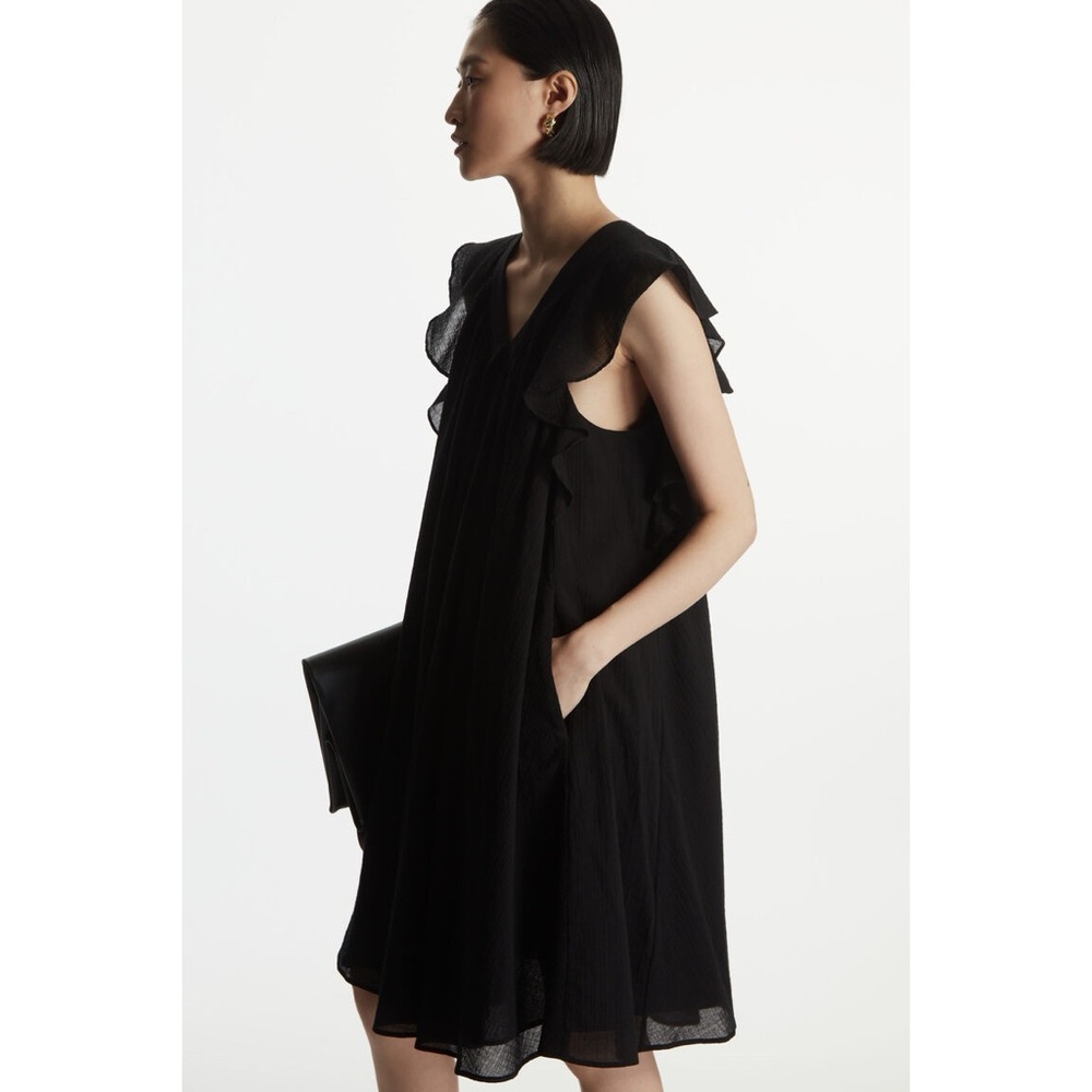 COS Maxi Ruffle V Neck Dress Size 10 Black Romantic Boho Flowy Summer Party